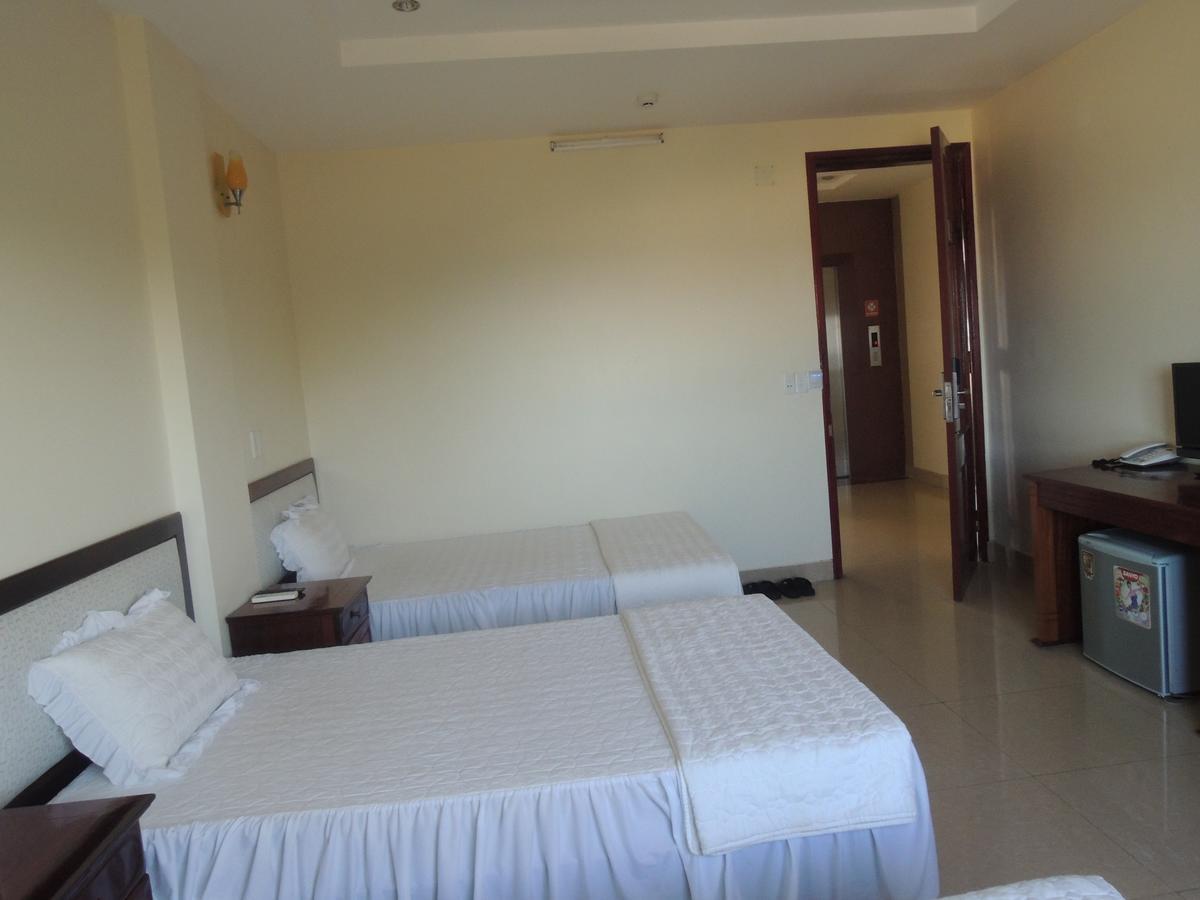 Ngan Ha Hotel Ðồng Hới Ngoại thất bức ảnh
